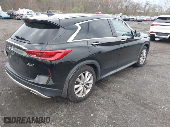2019 Infiniti QX50 Essential with VIN 3PCAJ5M38KF116554, listed as a IAAI auction lot 42008032 with 60,988 mi miles and . Bid and sale history available at DreamBid. Image 4.