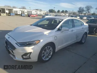 2020 Ford Fusion Plug-In Hybrid Titanium with VIN 3FA6P0SU4LR172029, listed as a Copart auction lot 44797125 with 109,507 mi miles and Salvage Title. Bid and sale history available at carsss.com. Image 1.