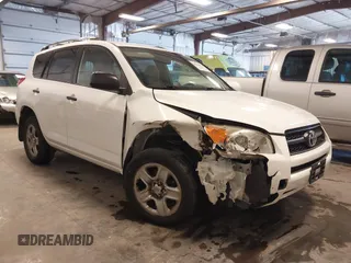 2011 Toyota RAV4 with VIN JTMZF4DV9B5036584, listed as a IAAI auction lot 41270074 with 231,474 mi miles. Bid and sale history available at carsss.com. Image 1.