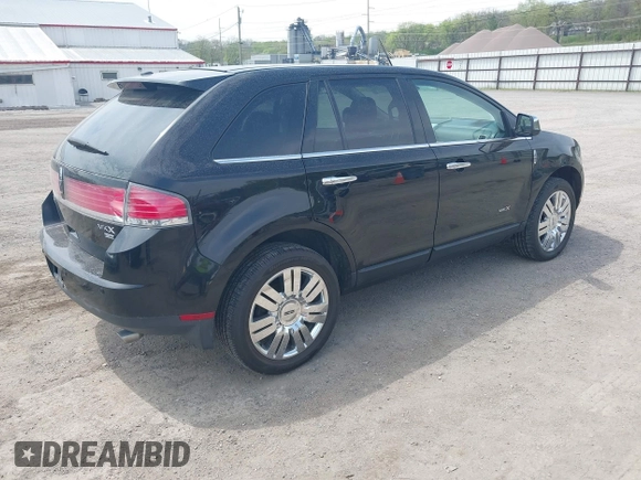 2009 Lincoln MKX with VIN 2LMDU88CX9BJ02744, listed as a IAAI auction lot 42119606 with 177,852 mi miles. Bid and sale history available at carsss.com. Image 4.