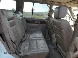 2000 Isuzu Trooper S with VIN JACDS58X9Y7J05616, listed as a Copart auction lot 42621905 with 188,747 mi miles and Clean title. Bid and sale history available at DreamBid. Image 11.