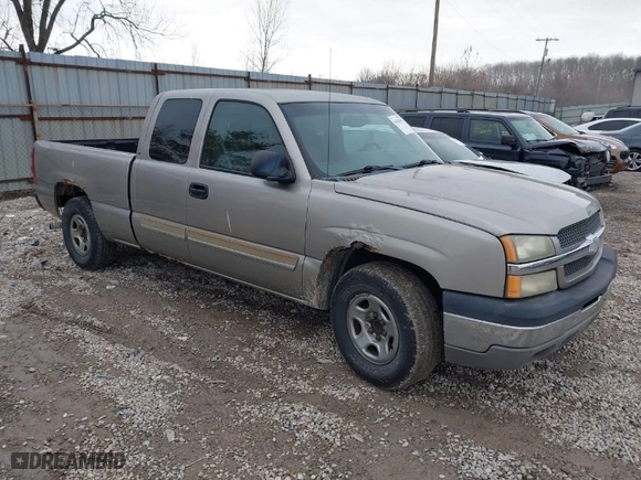2003 Chevrolet Silverado 1500 LS with VIN 2GCEC19X731325983, listed as a IAAI auction lot 41482990 with 149,924 mi miles. Bid and sale history available at carsss.com. Image 1.