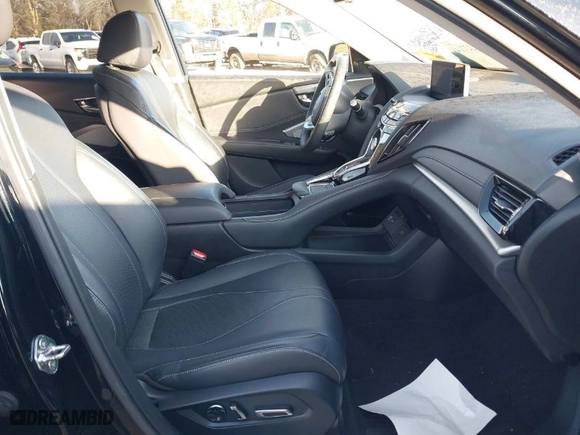 2019 Acura RDX w/Technology Pkg with VIN 5J8TC1H55KL024064, listed as a IAAI auction lot 41357149 with 62,598 mi miles. Bid and sale history available at carsss.com. Image 5.