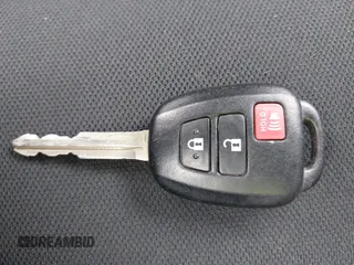 2018 Toyota Prius One z VIN JTDKDTB3XJ1606505, wystawiony jako IAAI lot #42425652 z przebiegiem 148 399 mil mil oraz . Historia ofert i sprzedaży dostępna na DreamBid. Obrazek 11.