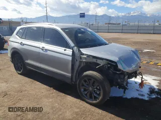 2023 Volkswagen Tiguan SE z VIN 3VV2B7AX1PM065939, wystawiony jako Copart lot #45315355 z przebiegiem 18 729 mil mil oraz Szkoda całkowita • Salvage title. Historia ofert i sprzedaży dostępna na DreamBid. Obrazek 4.