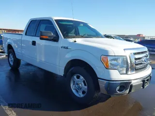 2012 Ford F-150 XL with VIN 1FTFX1CFXCFA60669, listed as a IAAI auction lot 41331463 with 170,415 mi miles. Bid and sale history available at carsss.com. Image 1.