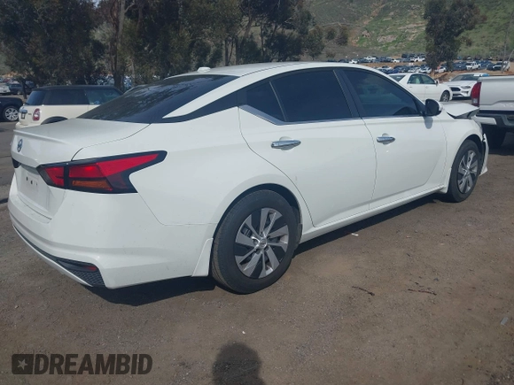 2020 Nissan Altima 2.5 S with VIN 1N4BL4BV3LC141251, listed as a IAAI auction lot 41922056 with 43,170 mi miles. Bid and sale history available at carsss.com. Image 4.