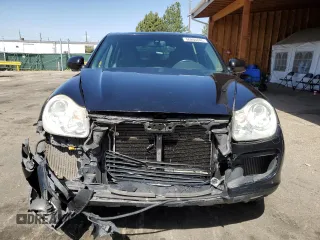 2004 Porsche Cayenne Turbo z VIN WP1AC29P94LA94194, wystawiony jako Copart lot #56866045 z przebiegiem 166 704 mil mil oraz Szkoda całkowita • Salvage title. Historia ofert i sprzedaży dostępna na DreamBid. Obrazek 5.