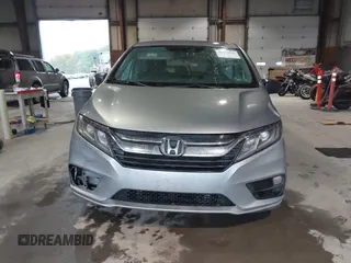 2018 Honda Odyssey LX with VIN 5FNRL6H21JB067863, listed as a IAAI auction lot 40432996 with 224,723 mi miles. Bid and sale history available at carsss.com. Image 12.