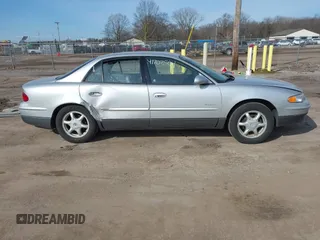2001 Buick Regal GS with VIN 2G4WF551811225985, listed as a IAAI auction lot 41702504 with 0 mi miles. Bid and sale history available at carsss.com. Image 13.