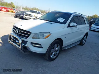 2012 Mercedes-Benz M-Class ML 350 BlueTEC with VIN 4JGDA2EB7CA003962, listed as a IAAI auction lot 41664791 with 1 mi miles. Bid and sale history available at carsss.com. Image 17.
