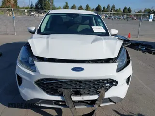 2021 Ford Escape SE Hybrid with VIN 1FMCU9BZ4MUA68247, listed as a IAAI auction lot 42353179 with 132,651 mi miles and . Bid and sale history available at DreamBid. Image 12.