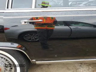 1986 Cadillac Fleetwood z VIN 1G6DW69YXG9739705, wystawiony jako Copart lot #74947294 z przebiegiem 53 213 mil mil oraz Nie do naprawy. Historia ofert i sprzedaży dostępna na DreamBid. Obrazek 12.