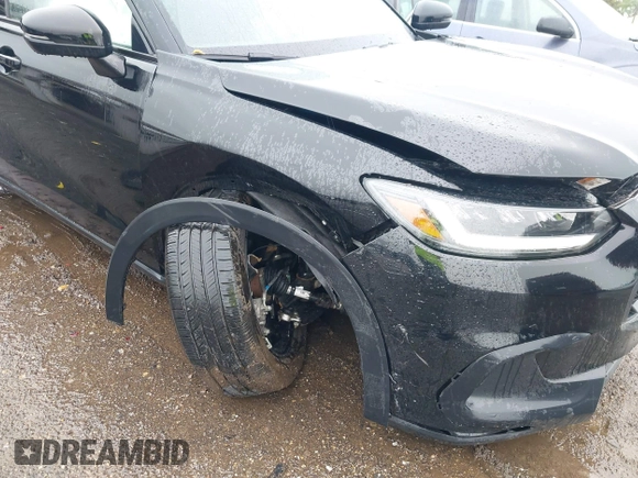 2024 Honda HR-V Sport with VIN 3CZRZ1H57RM750003, listed as a IAAI auction lot 42197380 with 17,163 mi miles and . Bid and sale history available at DreamBid. Image 6.