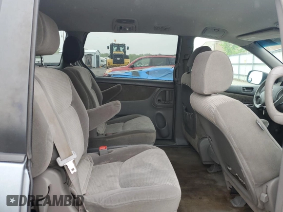 2006 Toyota Sienna CE with VIN 5TDZA23C96S585057, listed as a Copart auction lot 55820265 with 232,772 mi miles and Clean Title. Bid and sale history available at carsss.com. Image 11.