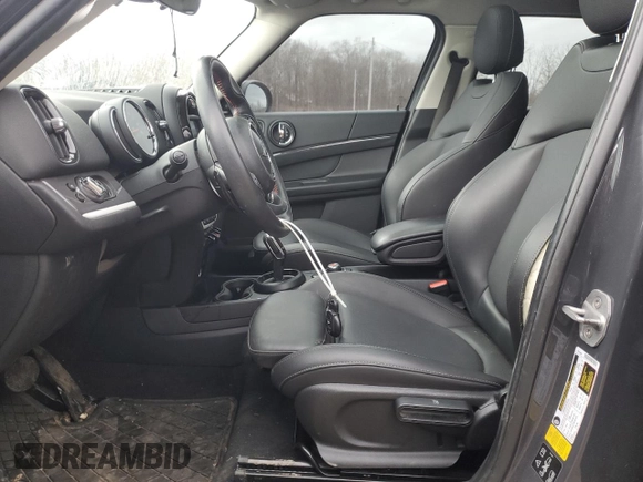 2020 MINI Countryman Cooper S with VIN WMZYX1C09L3L66767, listed as a Copart auction lot 47923355 with 44,663 mi miles and Salvage title. Bid and sale history available at DreamBid. Image 7.