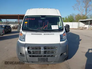 2015 Ram ProMaster Cargo z VIN 3C6TRVDG8FE501040, wystawiony jako IAAI lot #41973468 z przebiegiem 151 465 mil mil oraz . Historia ofert i sprzedaży dostępna na DreamBid. Obrazek 12.