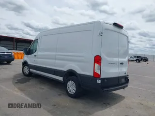 2019 Ford Transit with VIN 1FTYE2CM2KKB21876, listed as a IAAI auction lot 42026853 with Not provided miles and . Bid and sale history available at DreamBid. Image 3.