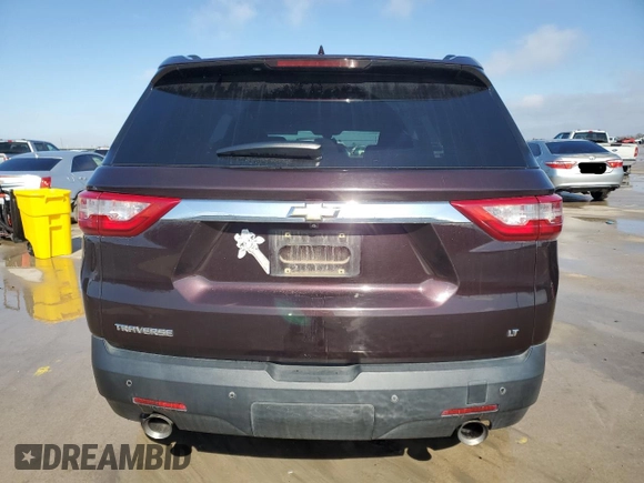 2020 Chevrolet Traverse LT Cloth z VIN 1GNERGKW2LJ253946, wystawiony jako Copart lot #46180455 z przebiegiem 98 965 mil mil oraz Szkoda całkowita • Salvage title. Historia ofert i sprzedaży dostępna na DreamBid. Obrazek 6.