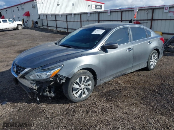 2018 Nissan Altima 2.5 SR with VIN 1N4AL3APXJC123240, listed as a IAAI auction lot 41808689 with 111,920 mi miles. Bid and sale history available at carsss.com. Image 18.