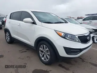 2015 Kia Sportage LX with VIN KNDPB3AC4F7741528, listed as a IAAI auction lot 41803355 with 60,139 mi miles and . Bid and sale history available at carsss.com. Image 1.