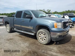 2012 GMC Sierra 2500HD SLE z VIN 1GT120CG1CF123377, wystawiony jako Copart lot #58612705 z przebiegiem 125 248 mil mil oraz Tytuł czysty. Historia ofert i sprzedaży dostępna na DreamBid. Obrazek 4.