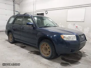 2006 Subaru Forester 2.5 X w/Premium Pkg with VIN JF1SG65656G754568, listed as a IAAI auction lot 40659983 with 104,460 mi miles. Bid and sale history available at carsss.com. Image 1.