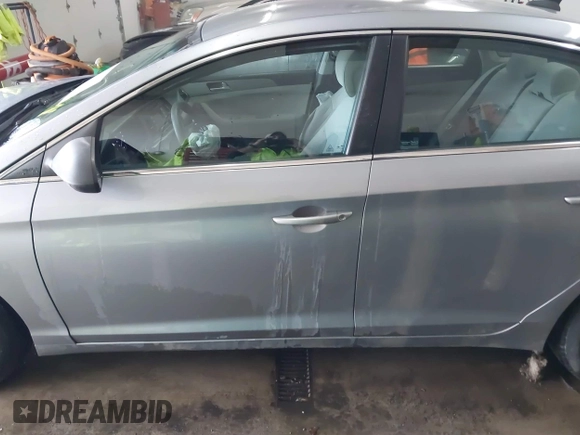 2017 Hyundai Sonata 2.4L with VIN 5NPE24AF8HH476411, listed as a IAAI auction lot 41421224 with 115,113 mi miles and . Bid and sale history available at DreamBid. Image 15.