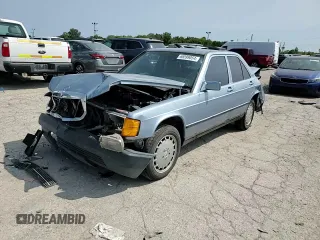 1986 Mercedes-Benz 190 E z VIN WDBDA24D4GF155793, wystawiony jako Copart lot #68599054 z przebiegiem 193 233 mil mil oraz Tytuł czysty. Historia ofert i sprzedaży dostępna na DreamBid. Obrazek 11.