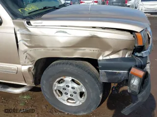 2004 Chevrolet Silverado 1500 Z71 with VIN 2GCEK19T141189951, listed as a IAAI auction lot 41501055 with 125,890 mi miles. Bid and sale history available at carsss.com. Image 18.