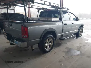 2006 Dodge 1500 SLT z VIN 1D7HA18N06S680362, wystawiony jako IAAI lot #41836625 z przebiegiem 201 180 mil mil oraz . Historia ofert i sprzedaży dostępna na DreamBid. Obrazek 4.