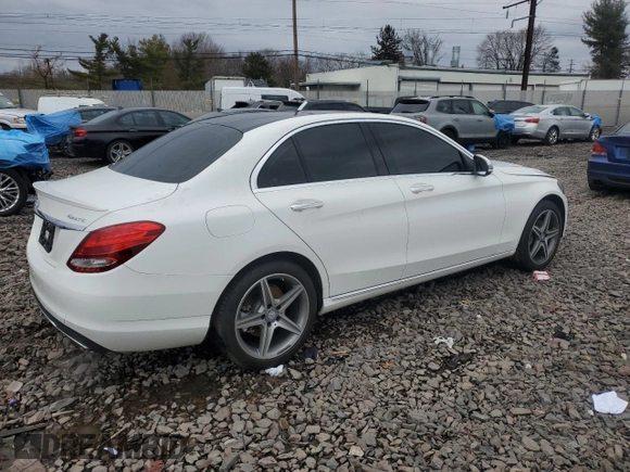 2018 Mercedes-Benz C 300 с VIN 55SWF4KB5JU258448, выставлен на аукционе Copart как лот 48112725 с пробегом 72 610 миль миль и Списание • Salvage title. История ставок и продаж доступна на DreamBid. Изображение 3.
