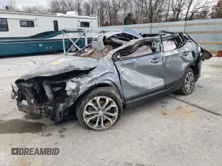 2020 GMC Terrain SLT with VIN 3GKALVEX3LL285657, listed as a Copart auction lot 82864524 with Not Provided miles and Salvage Title. Bid and sale history available at carsss.com. Image 1.