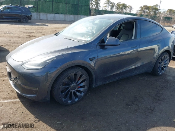 2024 Tesla Model Y Performance with VIN 7SAYGDEF6RA266687, listed as a IAAI auction lot 41645550 with 11,704 mi miles. Bid and sale history available at carsss.com. Image 20.