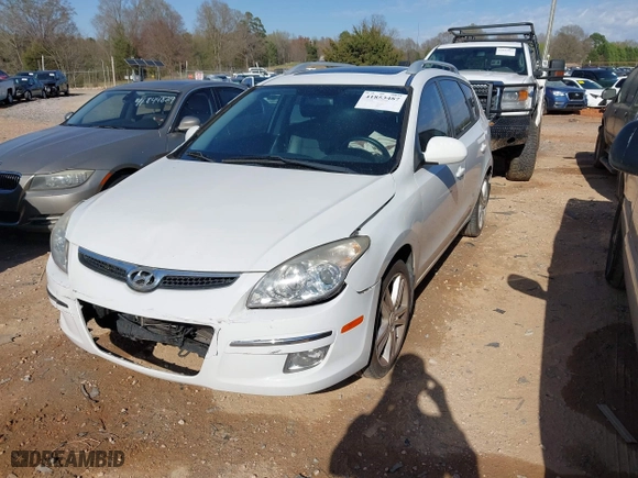 2011 Hyundai Elantra Touring GLS with VIN KMHDC8AE3BU101266, listed as a IAAI auction lot 41853487 with 150,299 mi miles. Bid and sale history available at carsss.com. Image 17.