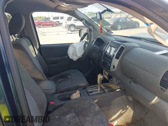 2016 Nissan Frontier SV z VIN 1N6AD0ER9GN797486, wystawiony jako IAAI lot #42009213 z przebiegiem 138 285 mil mil oraz . Historia ofert i sprzedaży dostępna na DreamBid. Obrazek 5.