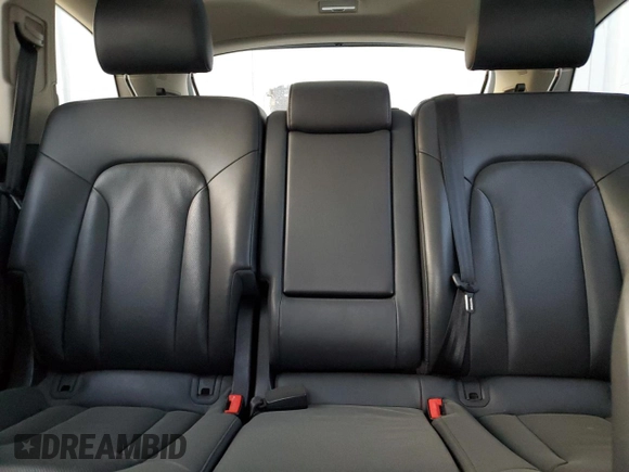 2011 Audi Q7 S line with VIN WA1DGAFE0BD002102, listed as a Copart auction lot 87597645 with 101,717 mi miles and Clean title. Bid and sale history available at DreamBid. Image 10.