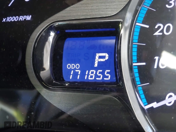 2011 Toyota Sienna XLE AAS with VIN 5TDYK3DC0BS107522, listed as a IAAI auction lot 41722324 with 171,855 mi miles and . Bid and sale history available at DreamBid. Image 15.
