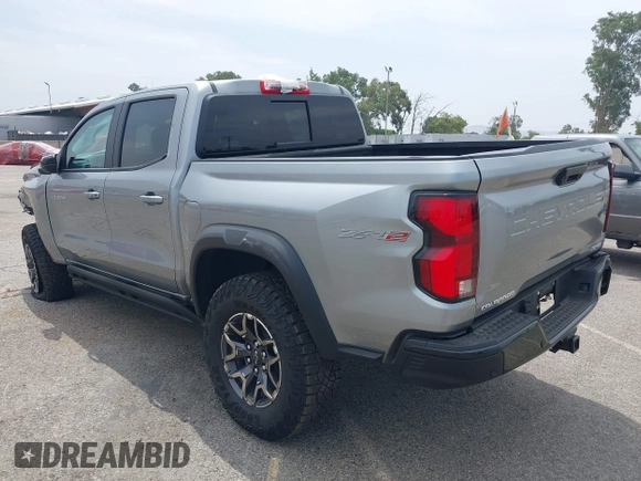 2024 Chevrolet Colorado 4WD ZR2 with VIN 1GCPTFEK9R1177298, listed as a IAAI auction lot 42064294 with 3,827 mi miles and . Bid and sale history available at DreamBid. Image 3.