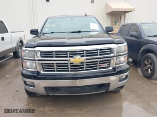 2015 Chevrolet Silverado 1500 LT with VIN 3GCUKREH8FG239959, listed as a IAAI auction lot 41483334 with 180,739 mi miles. Bid and sale history available at carsss.com. Image 12.