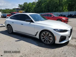 2022 BMW 4 Series M440i xDrive with VIN WBA13AW07NFM58905, listed as a Copart auction lot 60683905 with 18,664 mi miles and Salvage title. Bid and sale history available at DreamBid. Image 4.