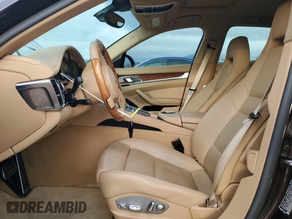 2011 Porsche Panamera S с VIN WP0AB2A74BL060046, выставлен на аукционе Copart как лот 45316635 с пробегом Не указан миль и Списание • Salvage title. История ставок и продаж доступна на DreamBid. Изображение 7.