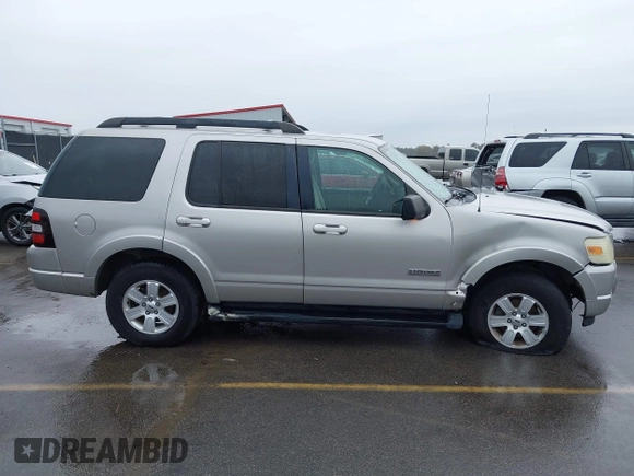 2008 Ford Explorer XLT with VIN 1FMEU73E68UA59595, listed as a IAAI auction lot 41785966 with 223,112 mi miles. Bid and sale history available at carsss.com. Image 13.