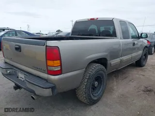 2001 Chevrolet Silverado 1500 LT with VIN 2GCEC19T511122228, listed as a IAAI auction lot 41736673 with 413,475 mi miles. Bid and sale history available at carsss.com. Image 4.