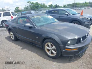 2007 Ford Mustang GT Deluxe with VIN 1ZVHT82H875281518, listed as a IAAI auction lot 42633779 with 238,474 mi miles and . Bid and sale history available at DreamBid. Image 1.