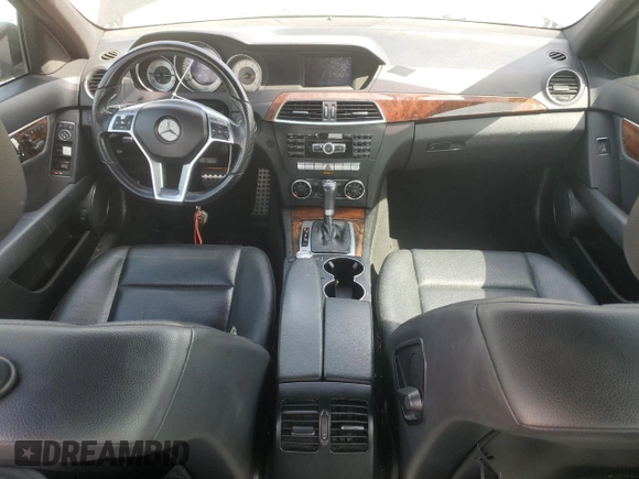 2014 Mercedes-Benz C 250 Sport with VIN WDDGF4HB3EA917970, listed as a Copart auction lot 46916585 with 136,288 mi miles and Salvage title. Bid and sale history available at DreamBid. Image 8.