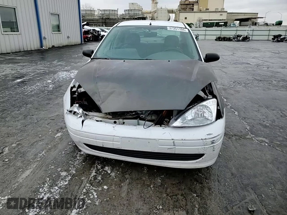 2002 Ford Focus LX with VIN 1FAFP33P52W126344, listed as a Copart auction lot 49757324 with 140,612 mi miles and Salvage Title. Bid and sale history available at DreamBid. Image 10.