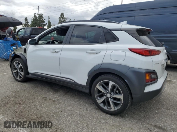 2020 Hyundai Kona Limited with VIN KM8K33A52LU408620, listed as a Copart auction lot 49206055 with 29,174 mi miles and Salvage Title. Bid and sale history available at carsss.com. Image 2.