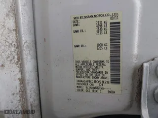 2012 Nissan Maxima 3.5 S with VIN 1N4AA5AP8CC805828, listed as a IAAI auction lot 41917069 with 172,865 mi miles. Bid and sale history available at carsss.com. Image 9.