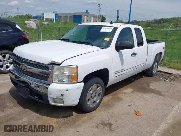 2011 Chevrolet Silverado 1500 LT with VIN 1GCRKSE30BZ169661, listed as a IAAI auction lot 42082818 with 234,384 mi miles and . Bid and sale history available at DreamBid. Image 18.